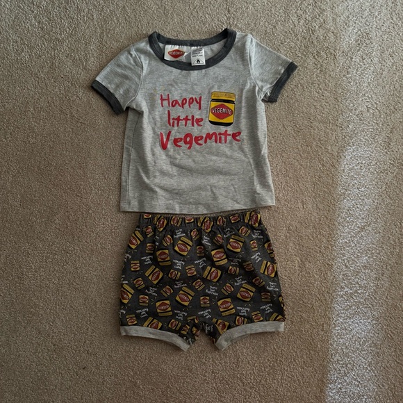 vegemite Other - Gray Vegemite Kids top and short set